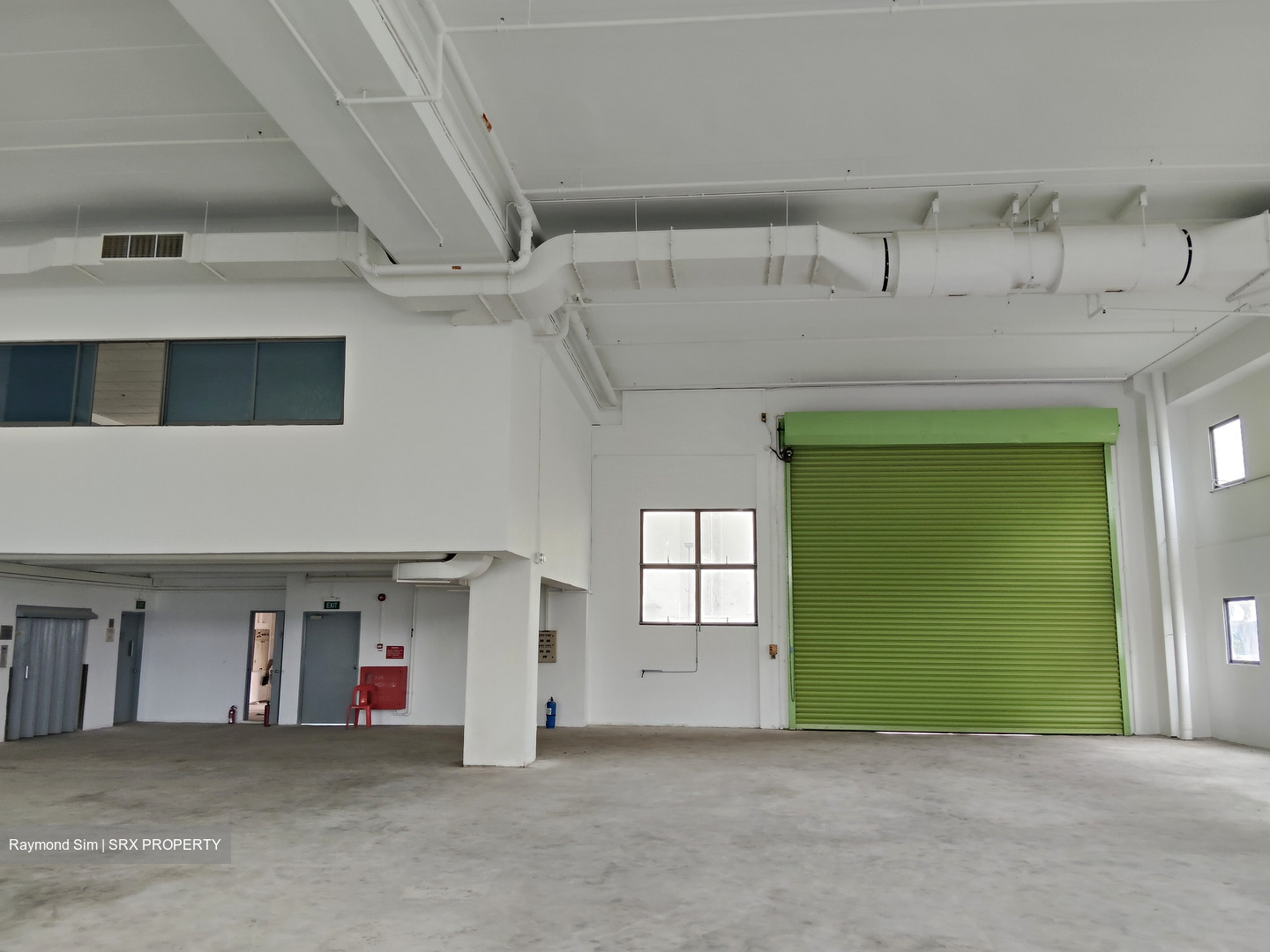 Media Close (D5), Warehouse #490376361